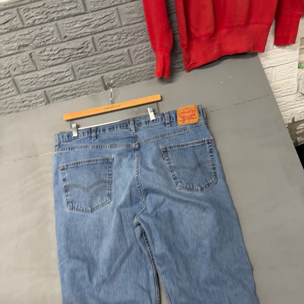 Levis 550 Relaxed Fit Tapered Leg Mens Jeans W44 L30 Medium Wash Blue Denim